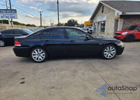 2003 BMW 745 I z USA, uszkodzony, nr VIN WBAGL63483DP66351